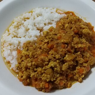 人参の鶏キーマカレー